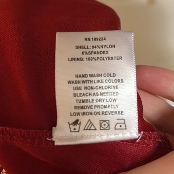 Indigo Soul Red Lace Paisley 3/4 Length Sleeve Lined Blouse 2X shark bite hem - Picture 5 of 8